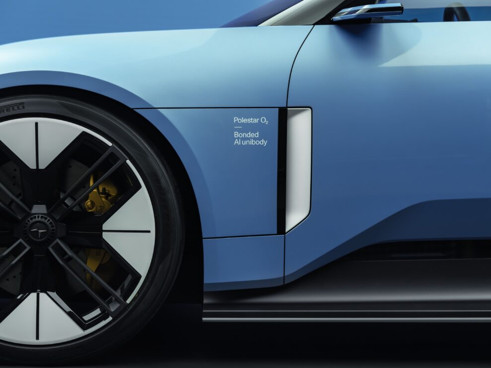 656738 20220816 Polestar electric roadster concept