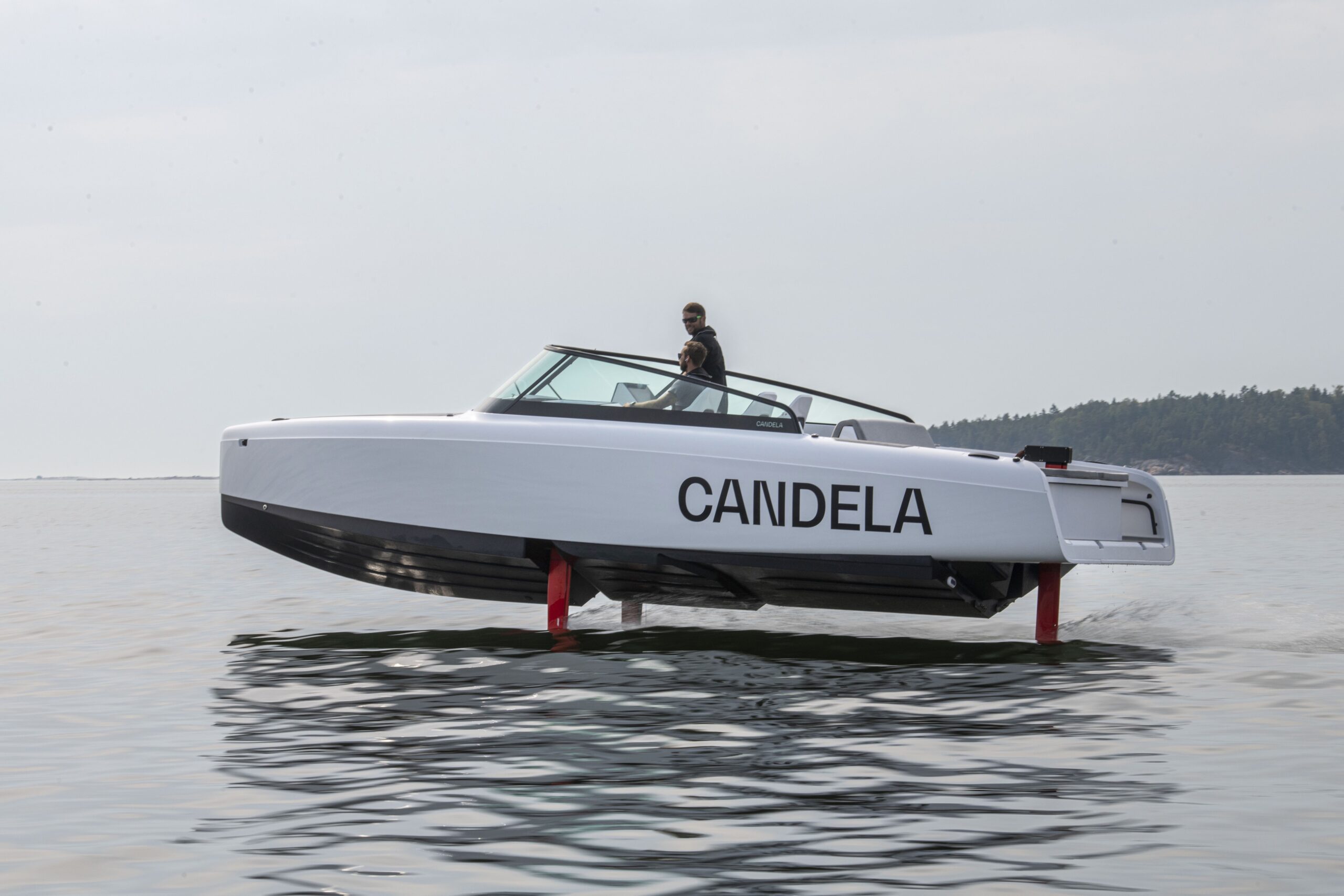 657350 20220823 Polestar to supply batteries to electric hydrofoil boat company Candela