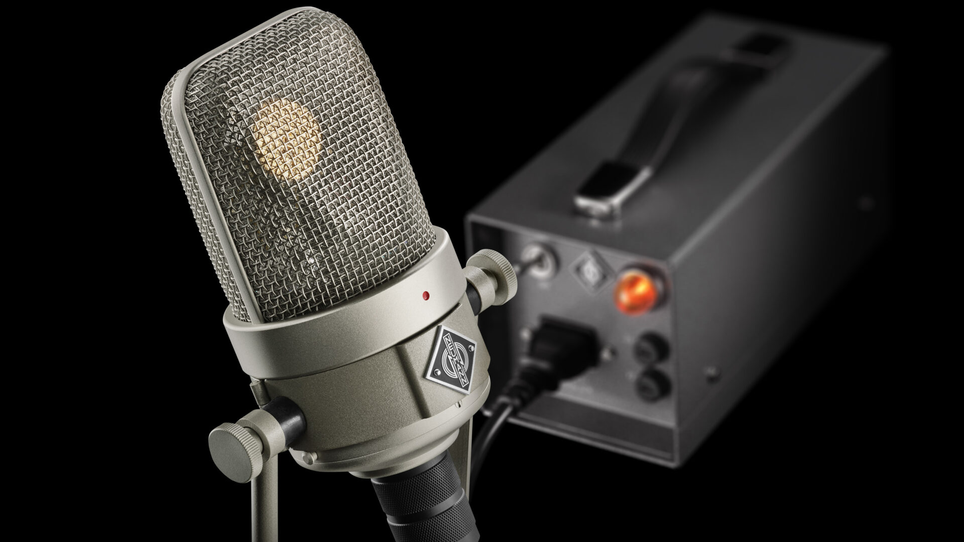 Neumann M 49 V: En legendes retur