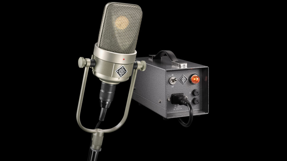 M 49 V With NM V Neumann Studio Tube Microphone MR 1