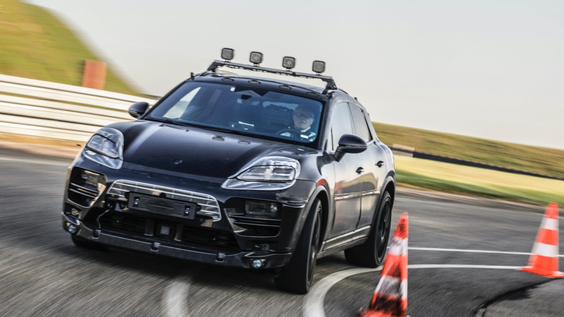 Porsche Macan EV photo Porsche