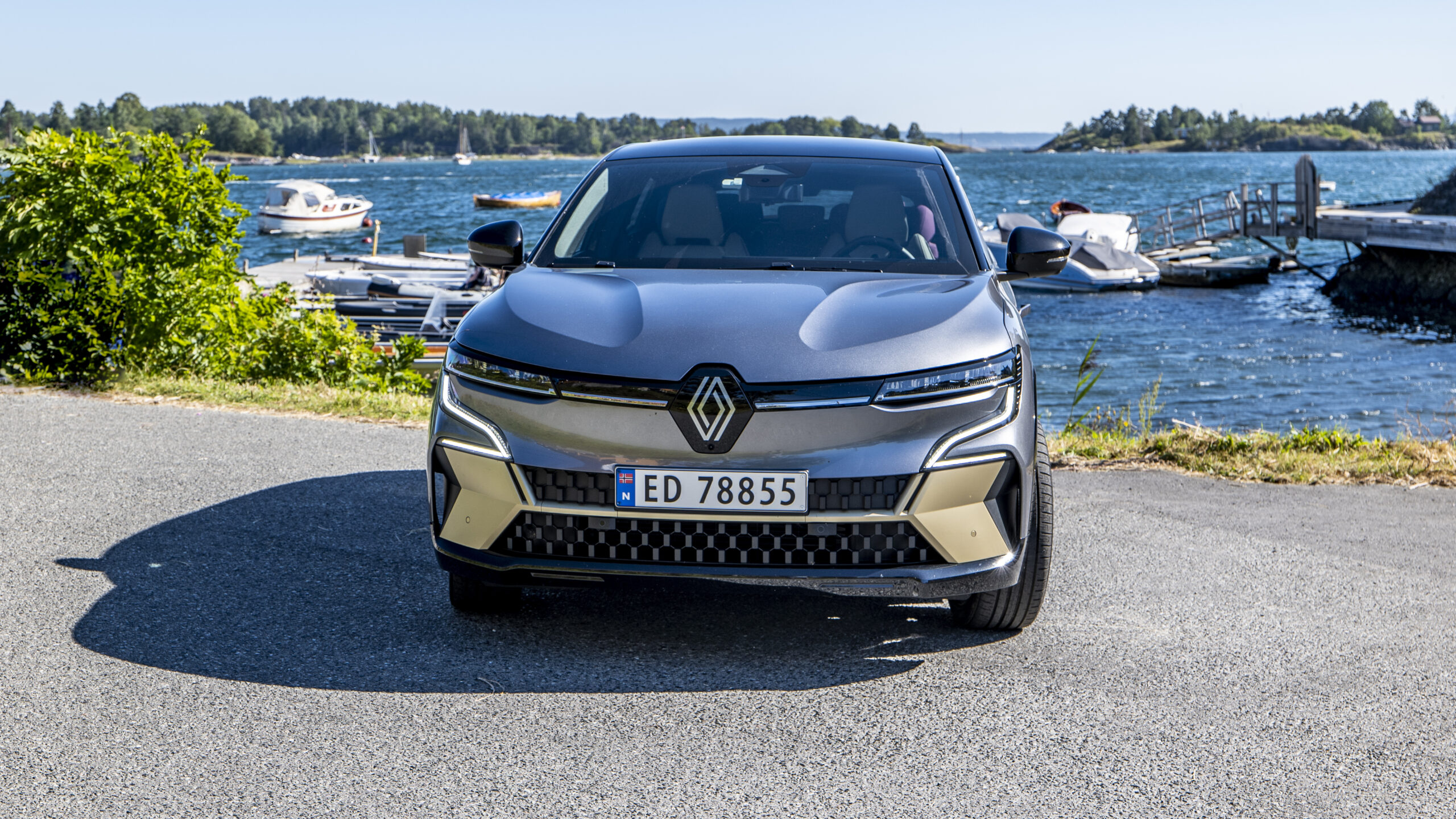 Renault Megane E Tech FRONT