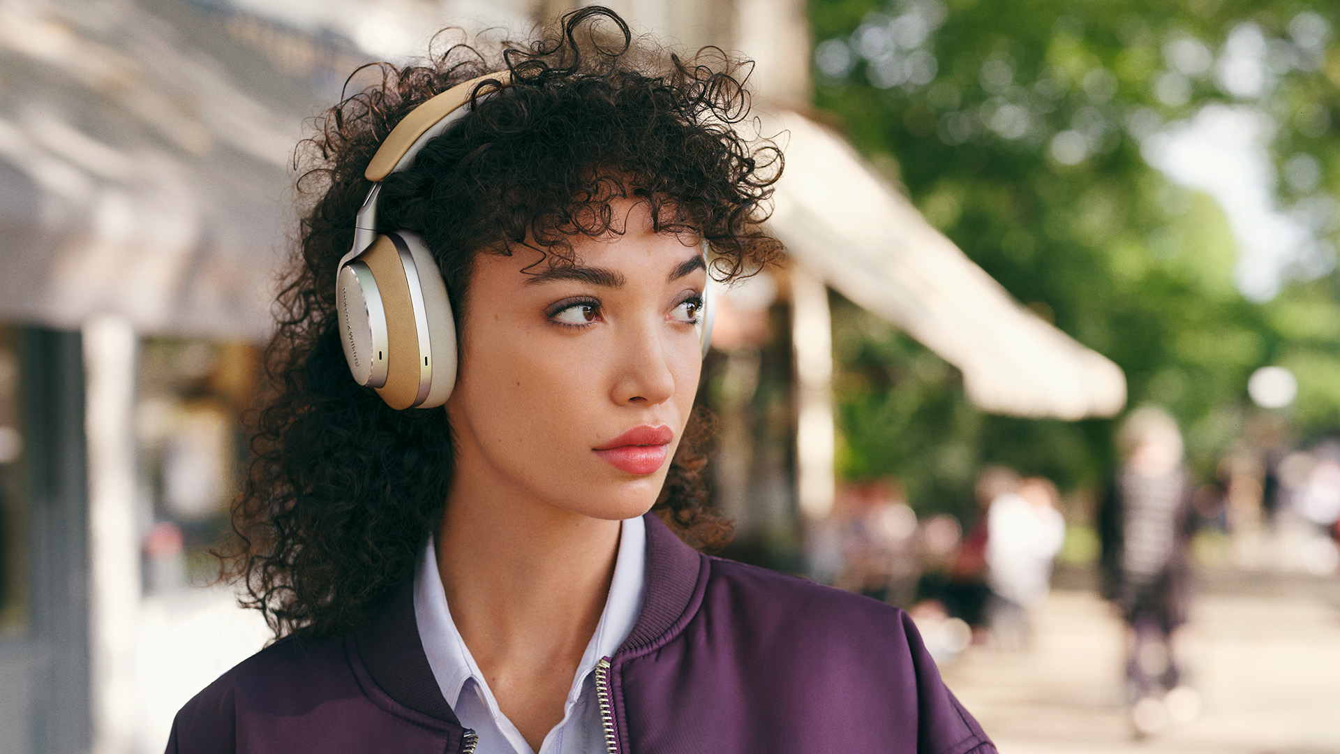 Ny topp-hodetelefon fra Bowers & Wilkins