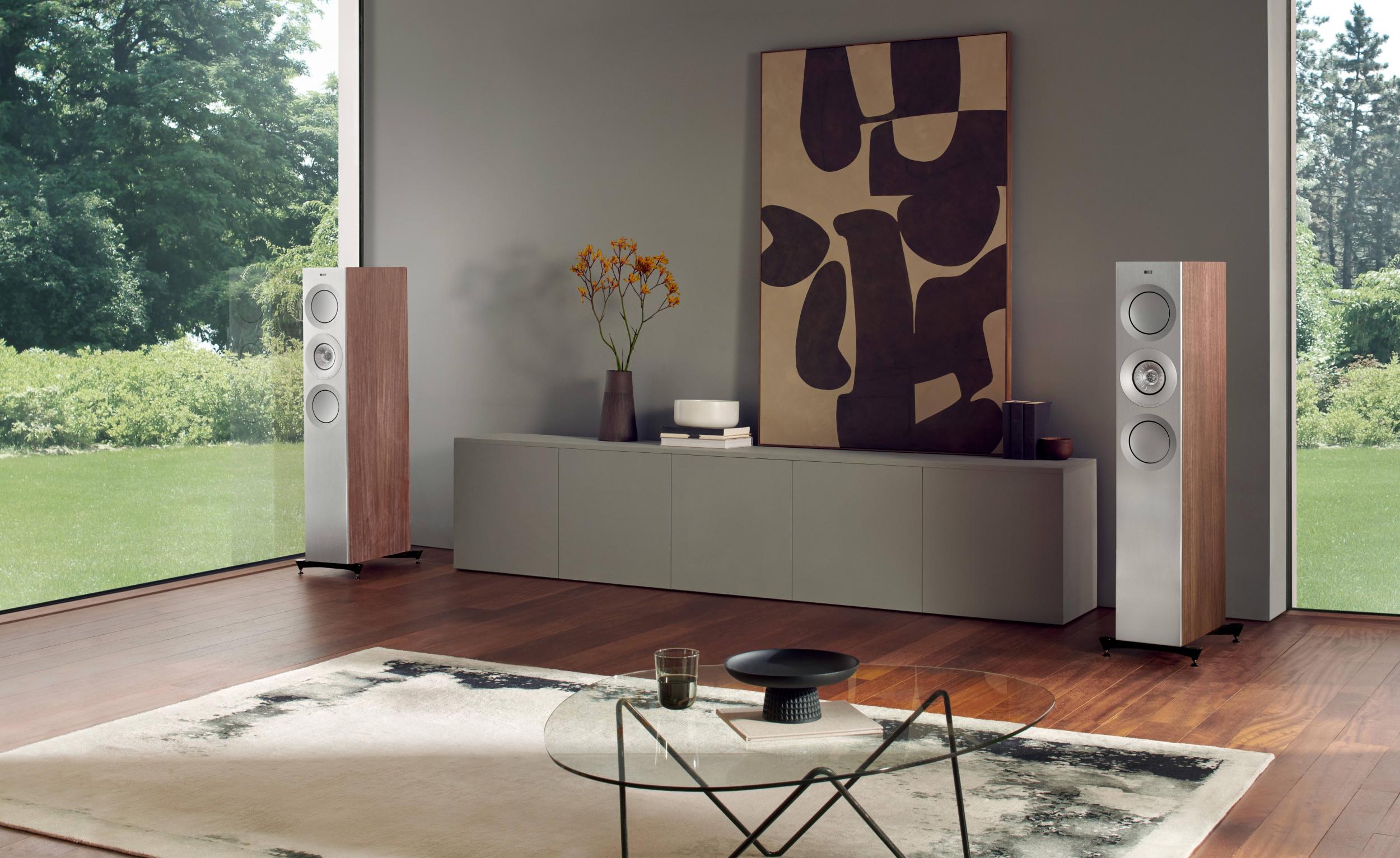 TEST: KEF Reference 3 Meta – Kostbart knallkjøp