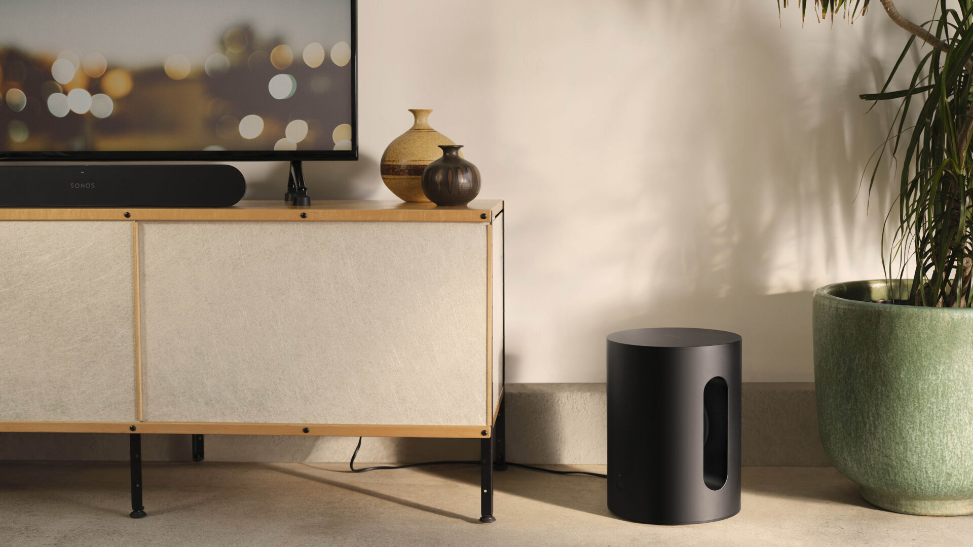 Nye Sonos Sub Mini – for liten, for sent, for dyr?