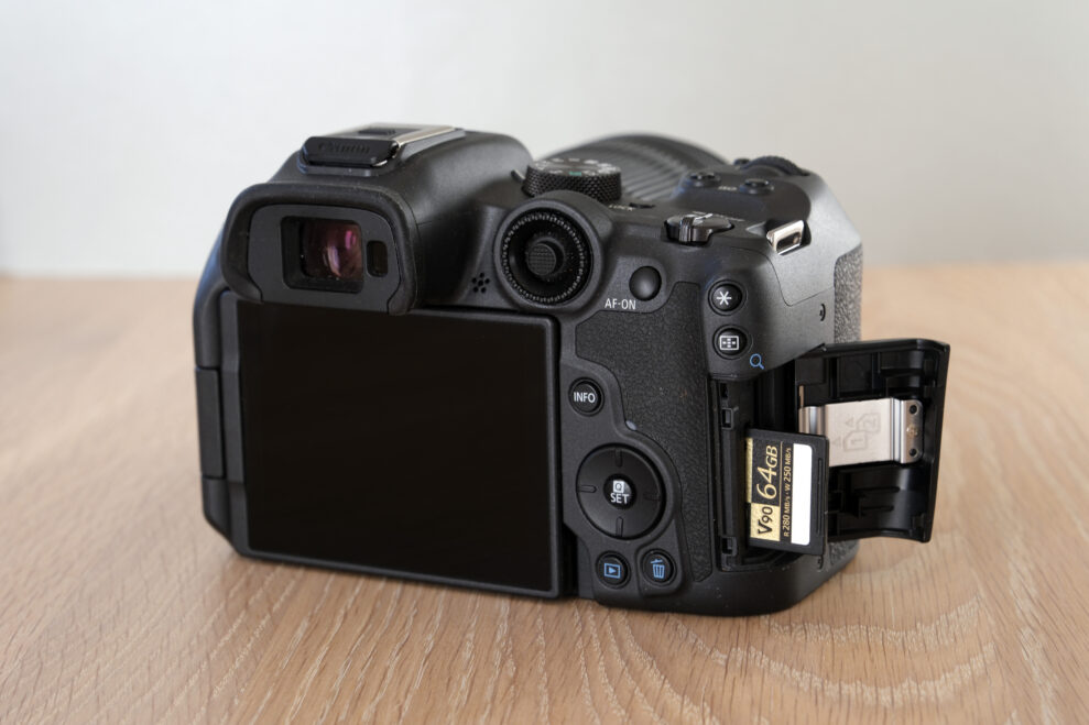 Canon EOS R7 achteruitrijcamera
