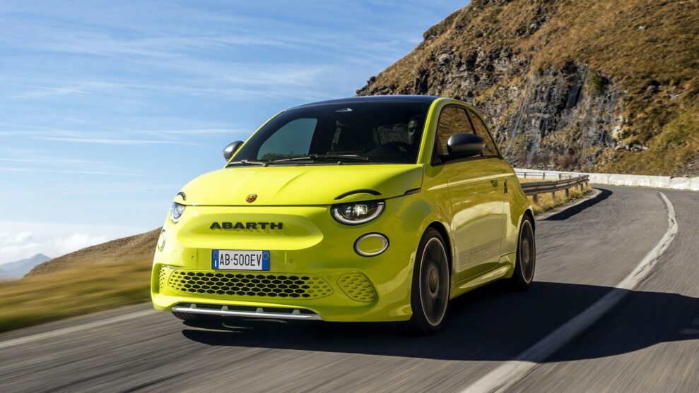 Abarth 500e 7