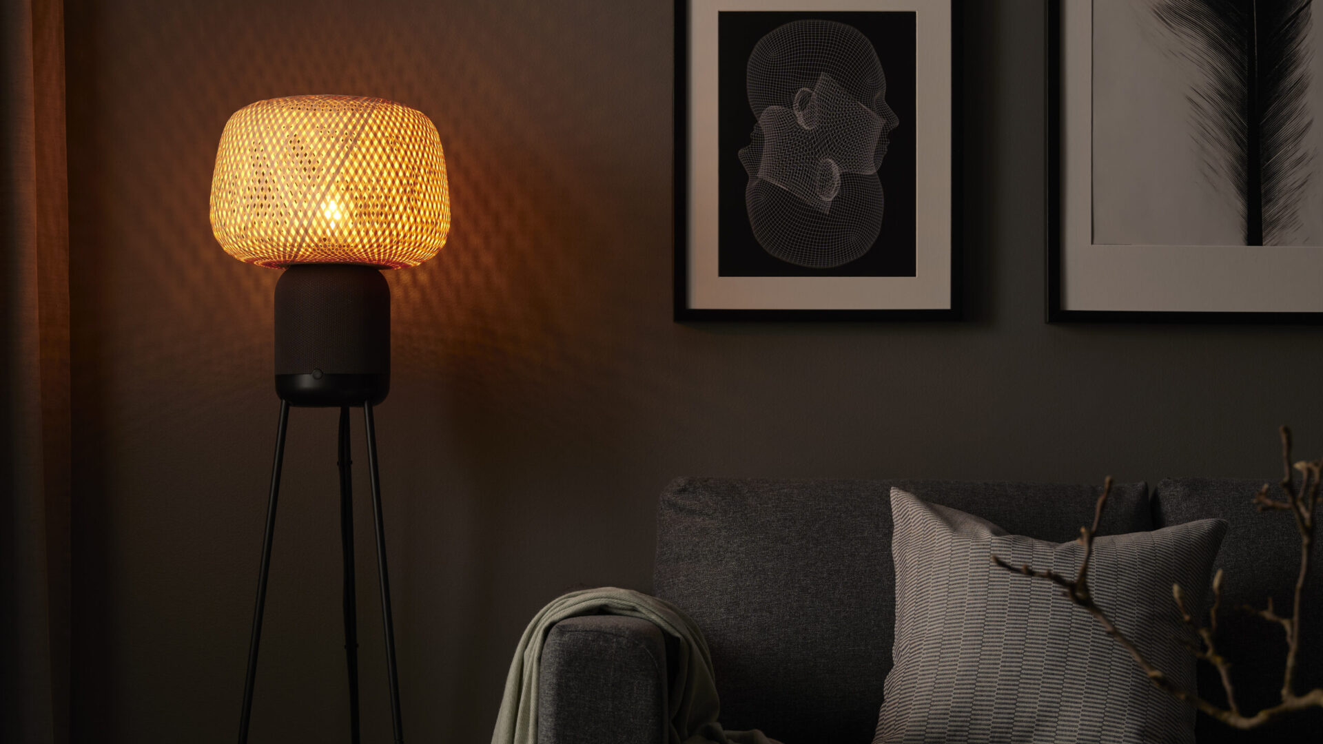 SYMFONISK: IKEA og Sonos lanserer ny gulvlampehøyttaler