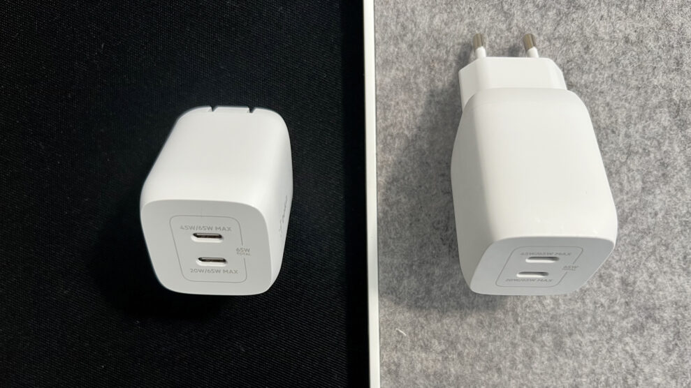 65W charger plastic vs 65W charger PCR