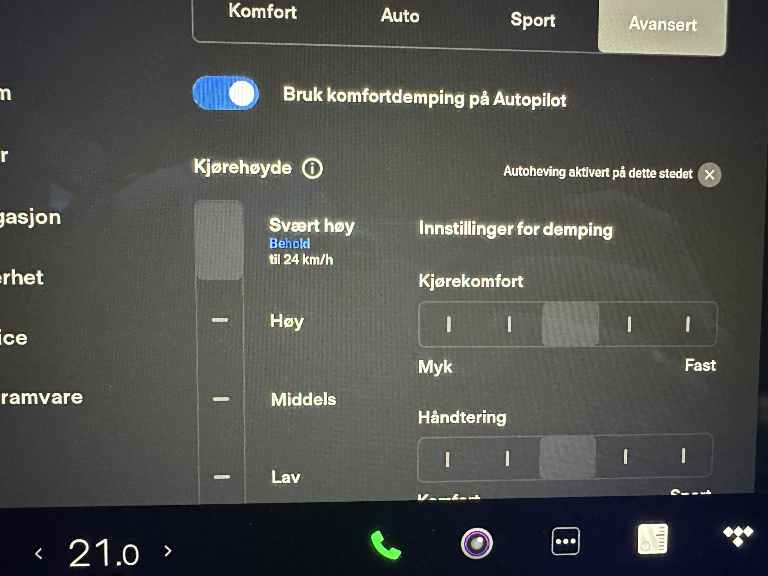 Tesla Model S Plaid driving height