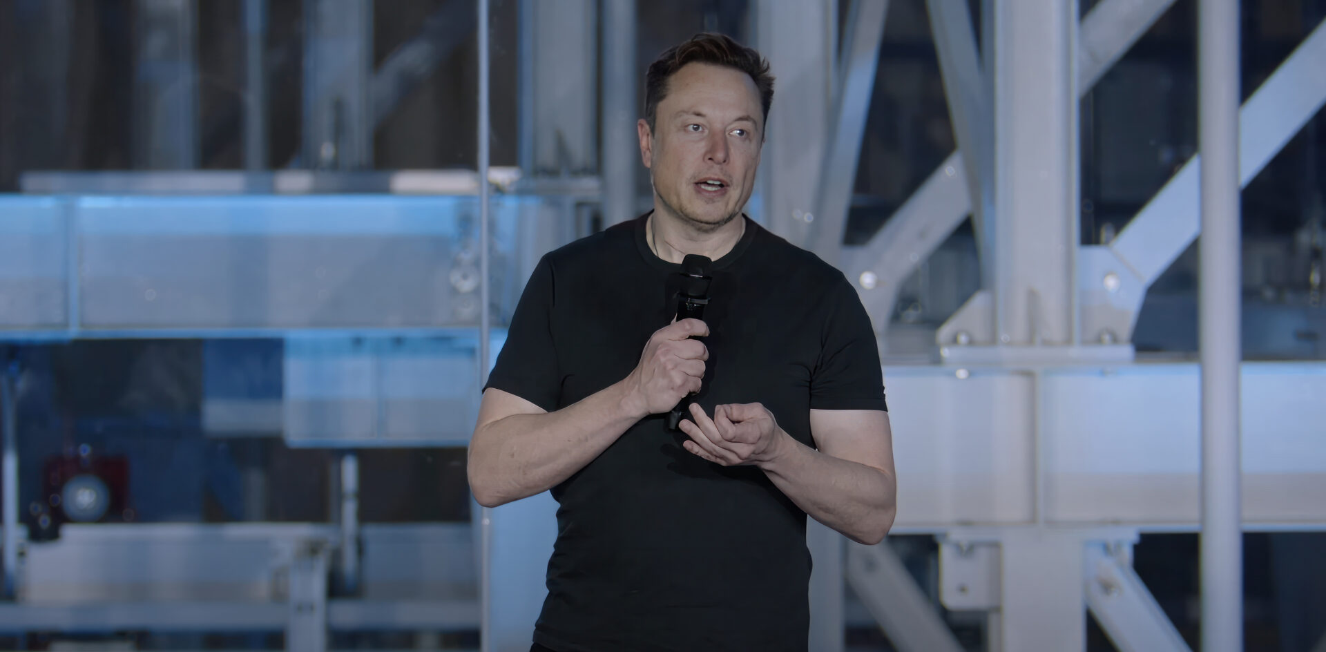 Elon Musk på Tesla Investor Day: Billigere Tesla-modell kommer