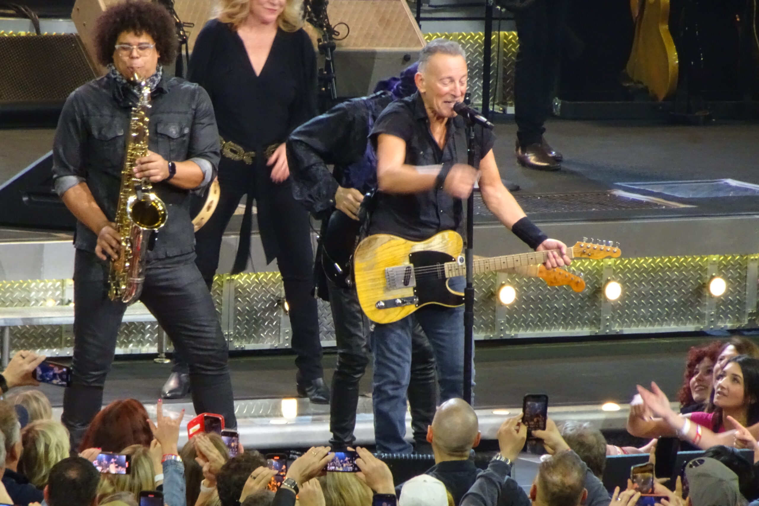 bruce tour europe 2023