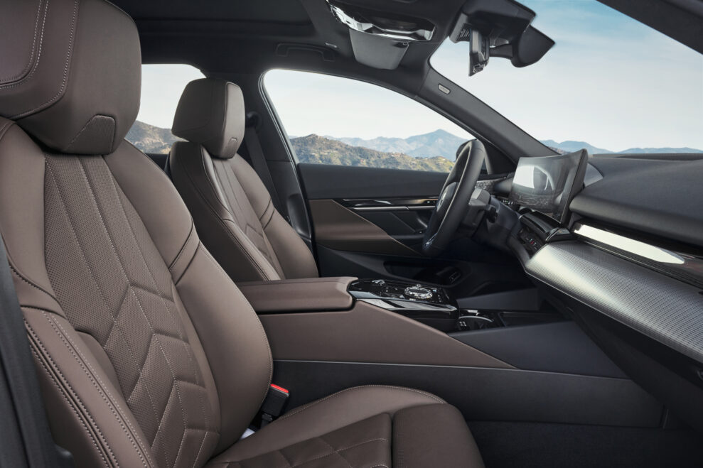 BMW i5 klar for bestilling 5