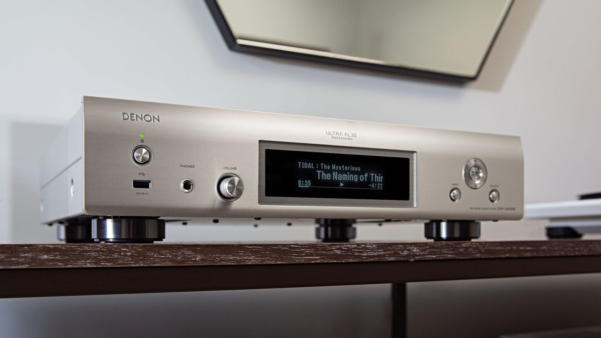 Denon DNP-2000NE