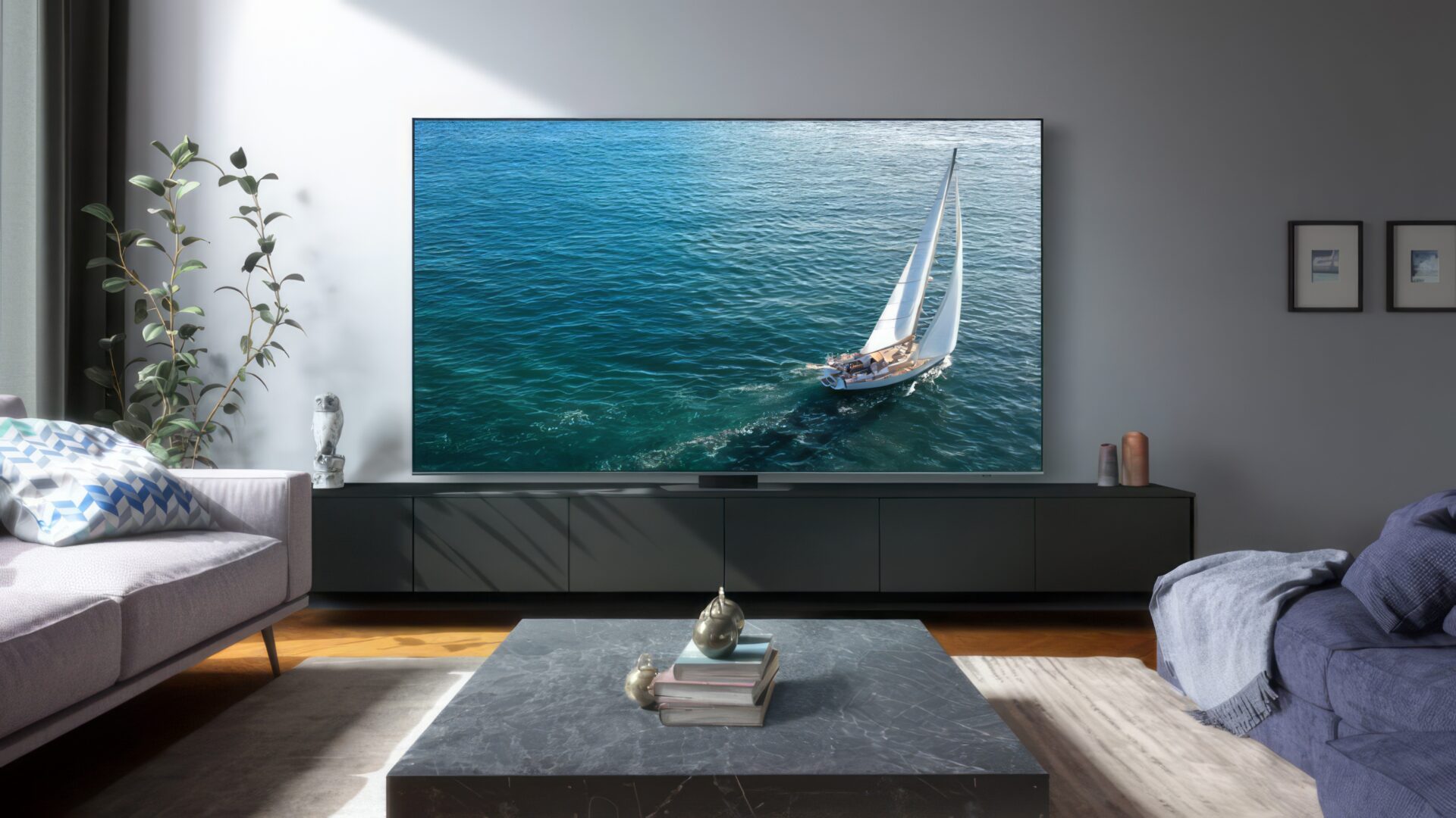 98" QLED Q80C: Nå er den gigantiske Samsung-TV-en i butikken