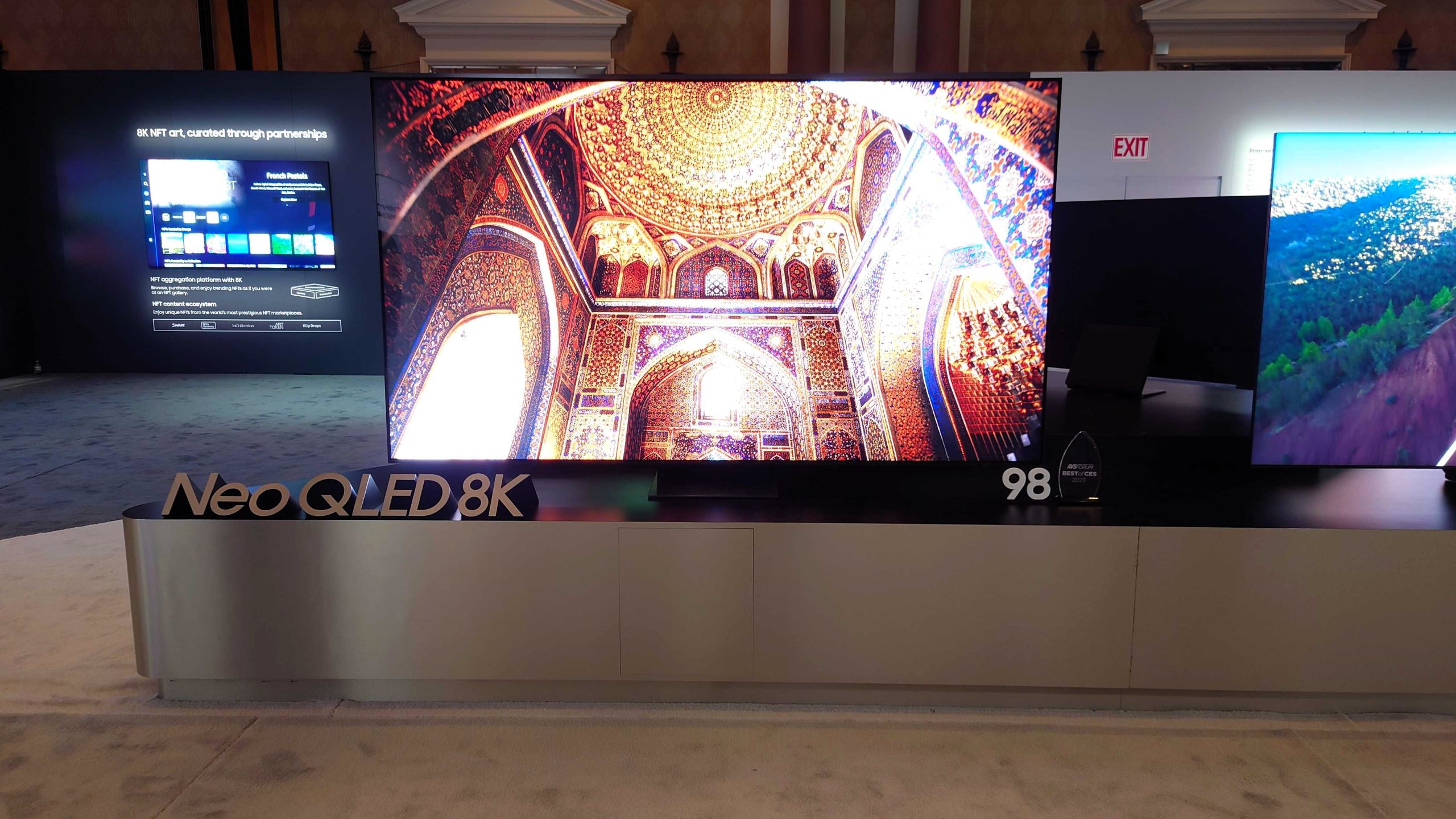 98" QN990C: Samsung lanserer 98-tommers 8K-TV