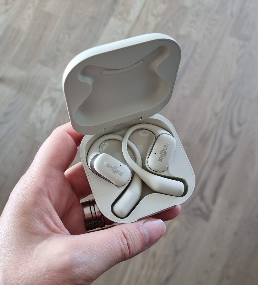 Shokz Etui öppet