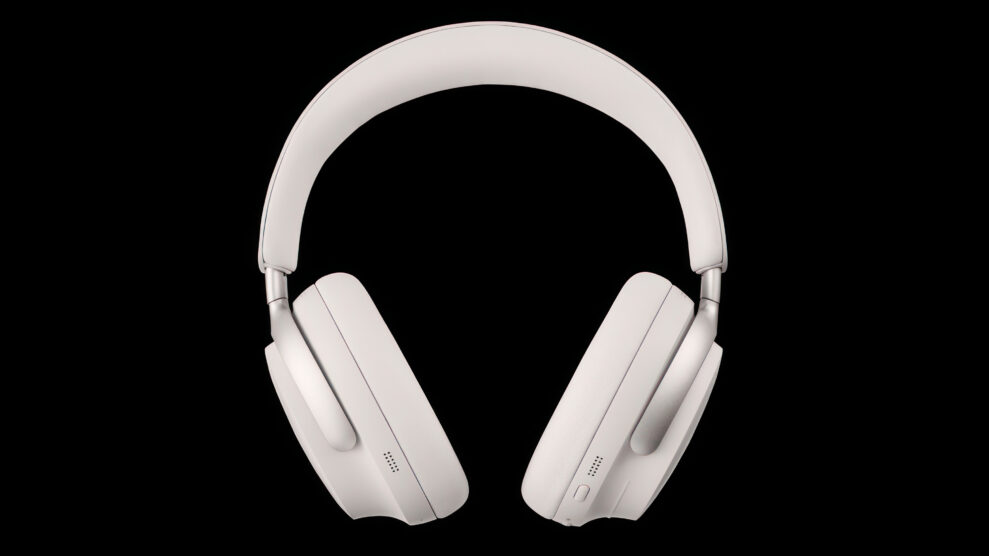 Bose QuietComfort Ultra-white front