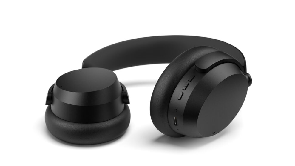 Sennheiser ACCENTUM_Wireless_Black_Flat_Ground