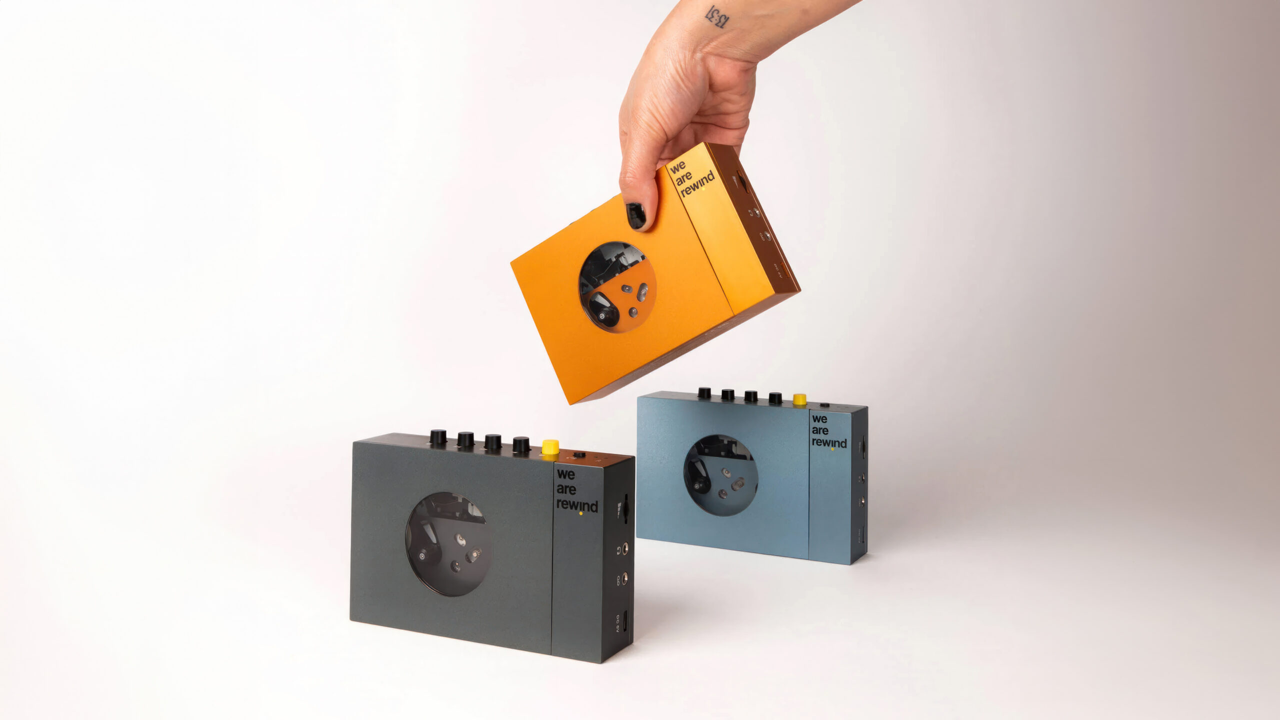 we-are-rewind-cassetteplayer bærbar kassettspiller