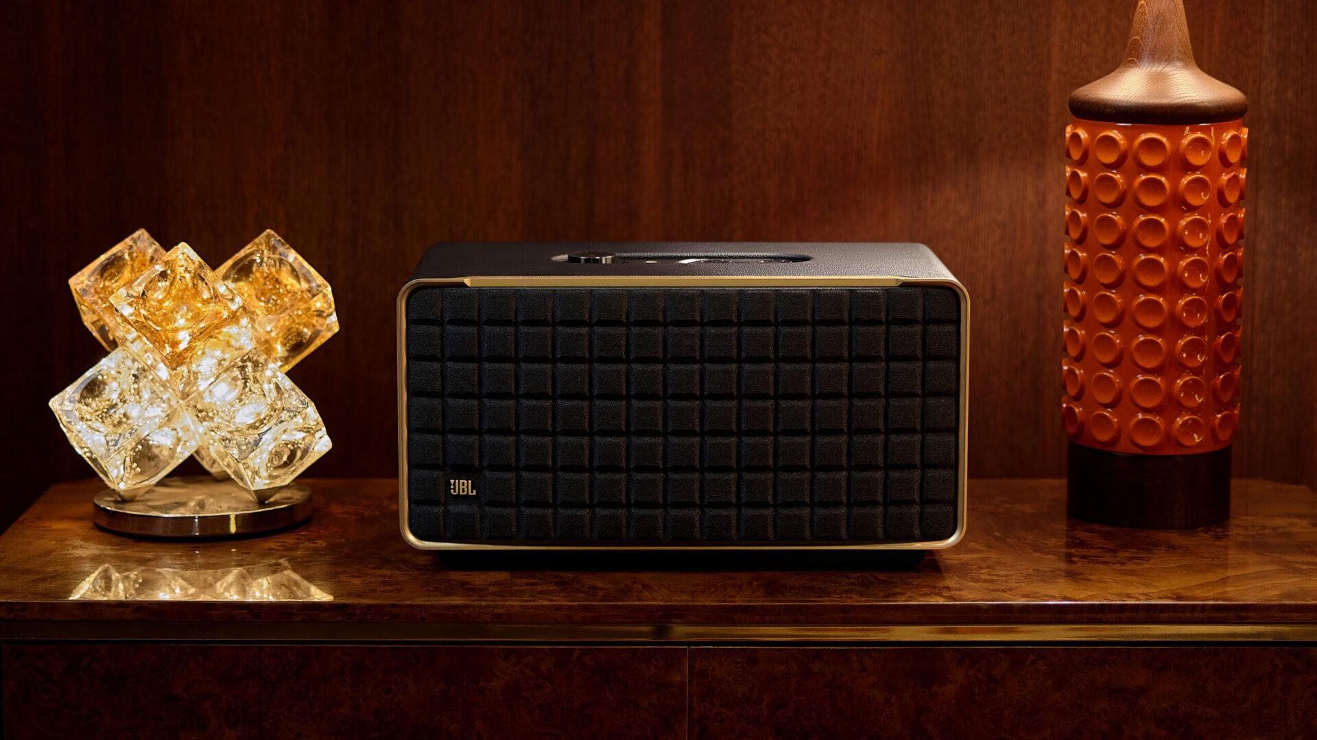 JBL og Harman Kardon blir en del av Samsungs Q-Symphony-univers