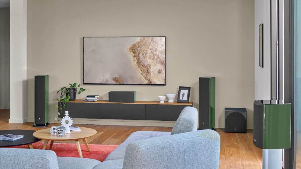 Focal ARIA Evo X family lifestyle 2