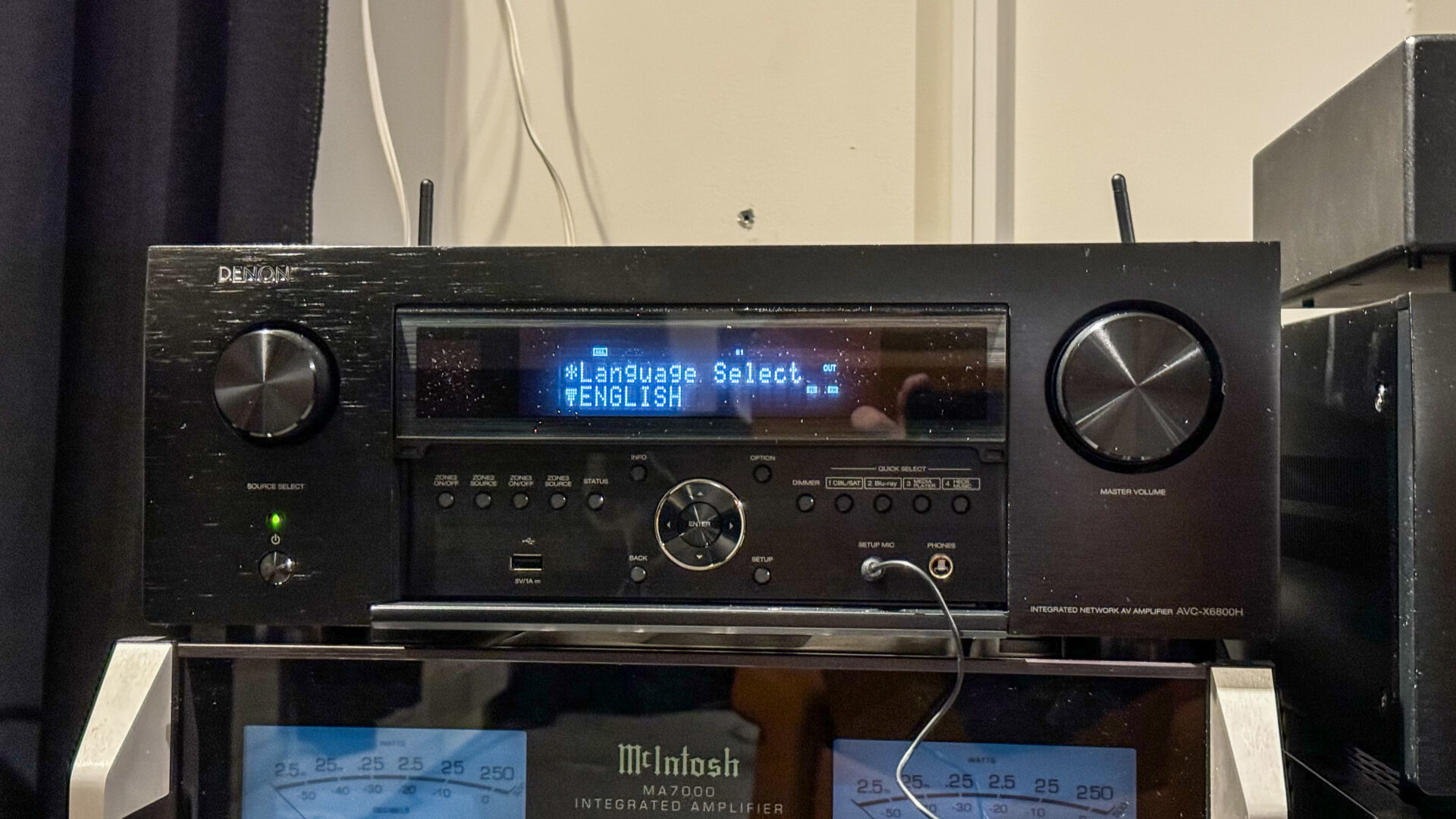 På testbenken: Denon AVC-X6800H