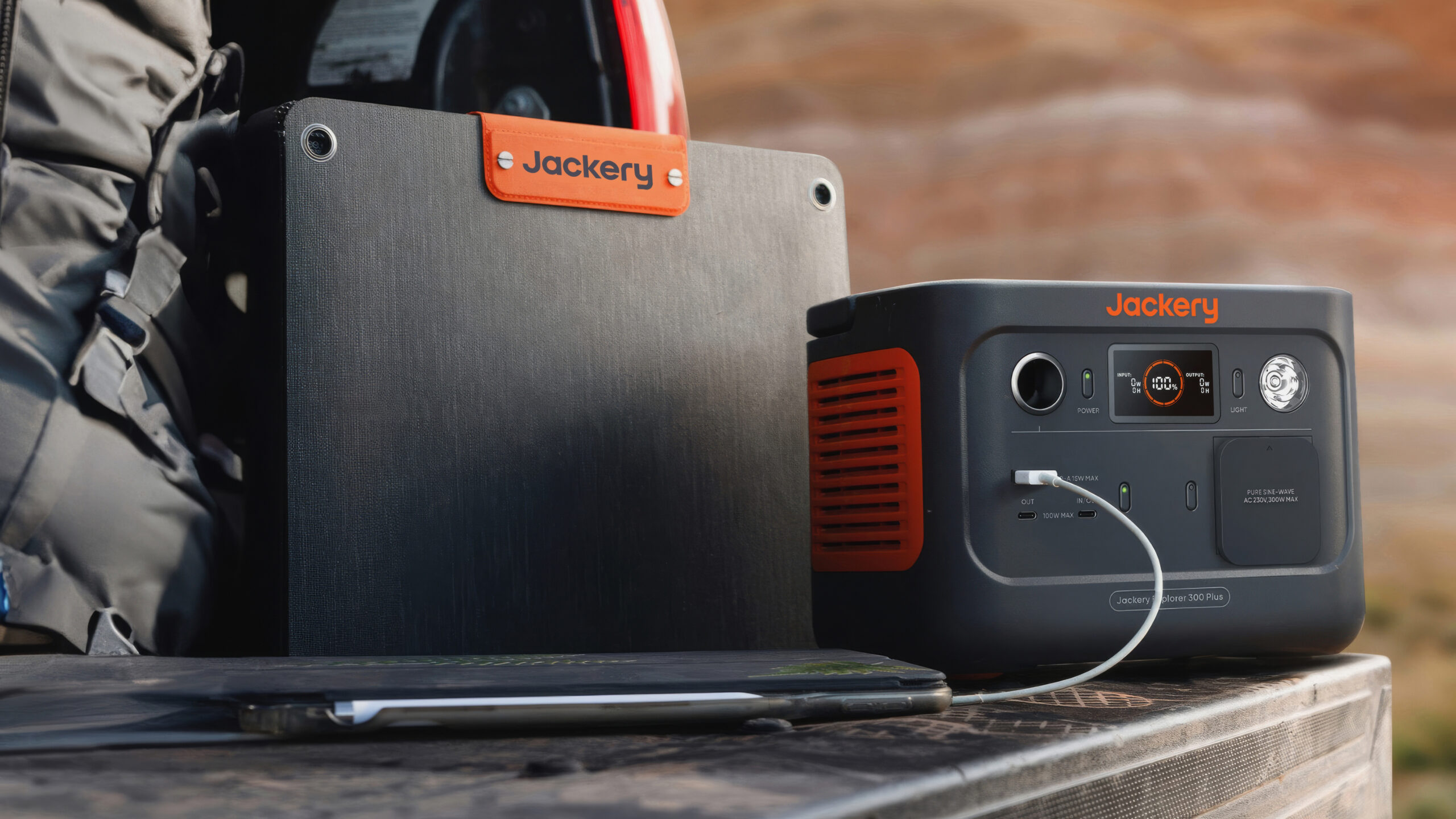 Jackery Explorer 300 plus lifestyle-topaz
