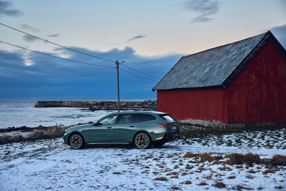 BMW i5 Touring lansert 3