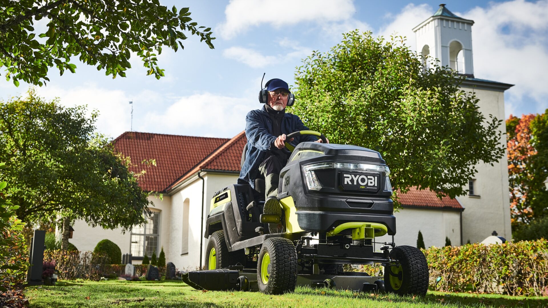 Første batteridrevne traktor fra Ryobi