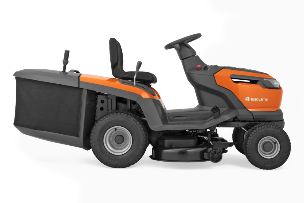 Husqvarna_GardenTractorTC100i