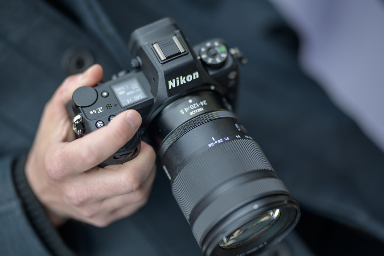 Nikon Z6III speeder opp