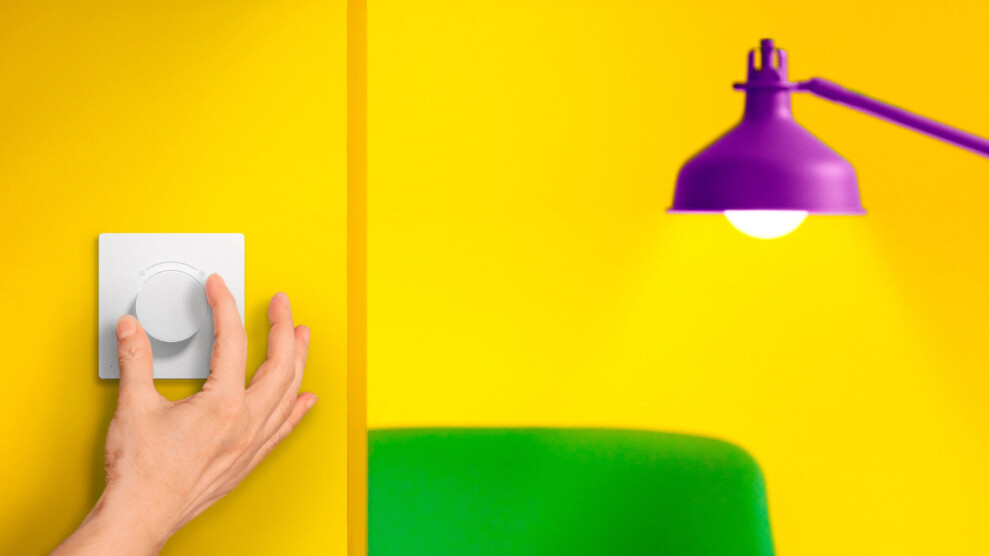 WiZ-Smart-Dial-Switch-Lifestyle