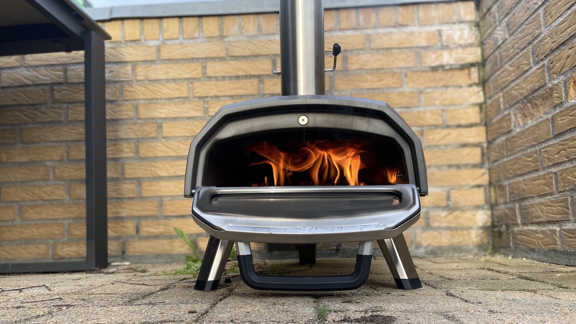 Ooni Karu 12G Multi-Fuel Pizzaovn 15
