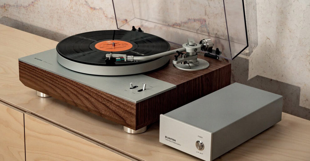 Hi-Fi 19 Hi-Fi 19