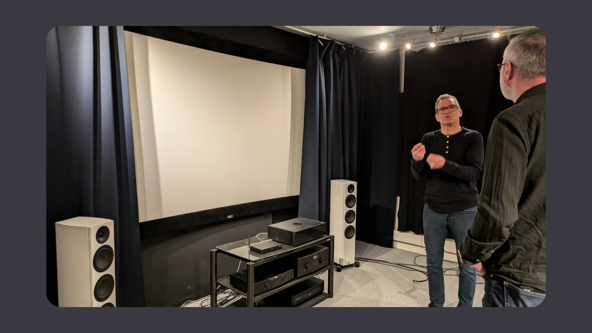 Ole Witthøft fra System Audio presenterer de nye Silverback DS