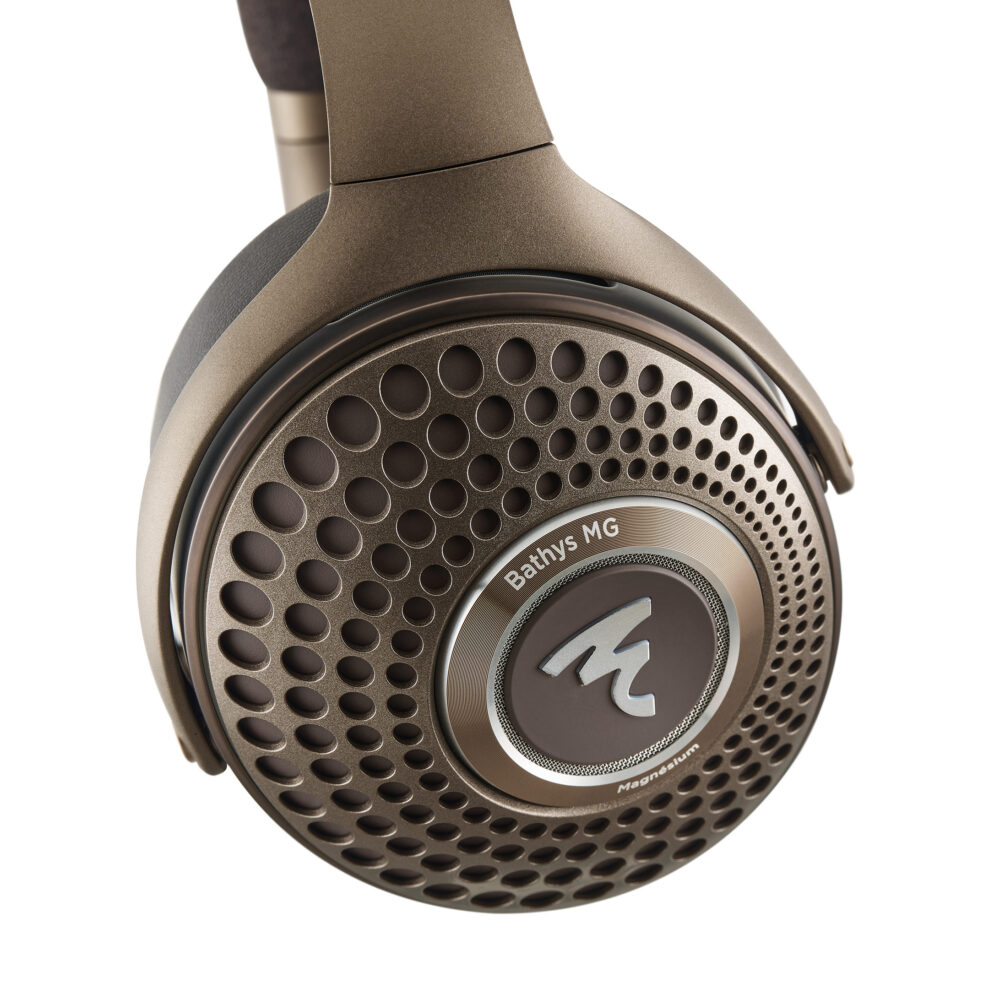 Focal Bathys MG 3 FOCAL Bathys MG detail.jpg