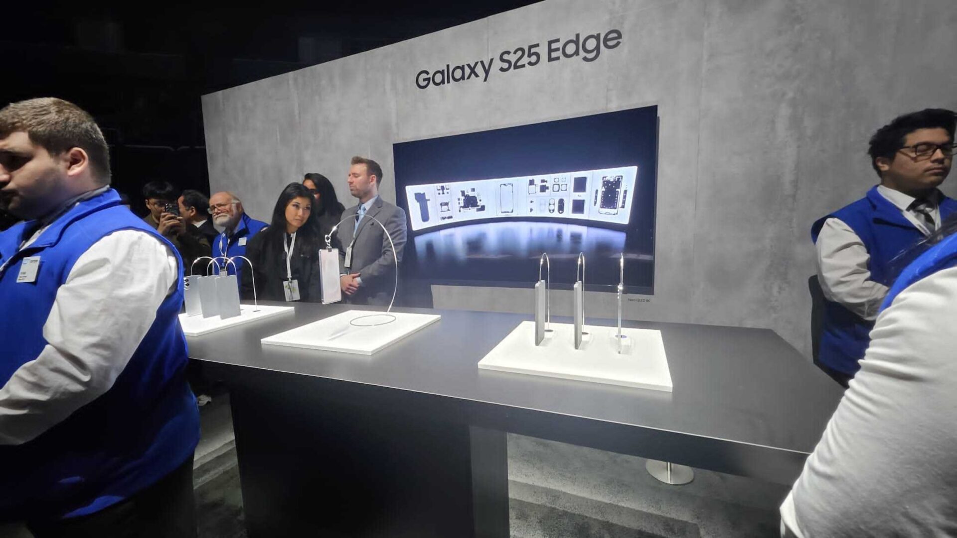Samsung presenterer ultratynne Galaxy S25 Edge den 13. mai