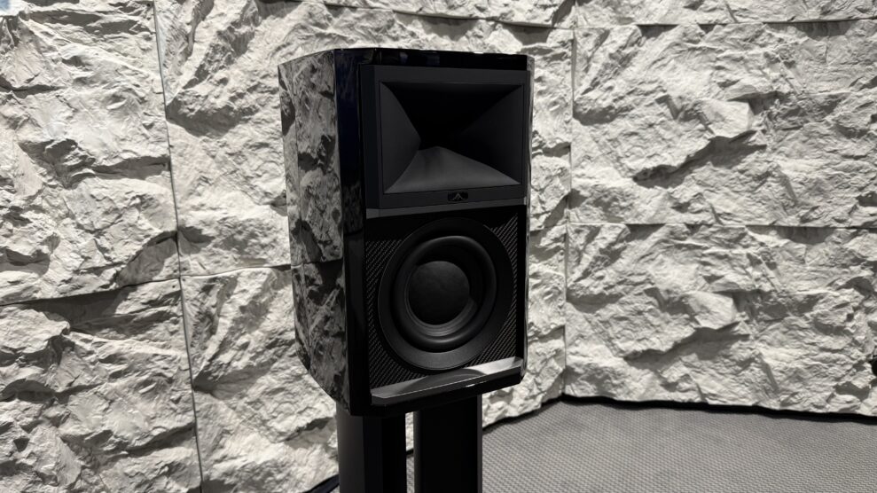 High-end 2025: JBL lanserer ny Summit-serie 3