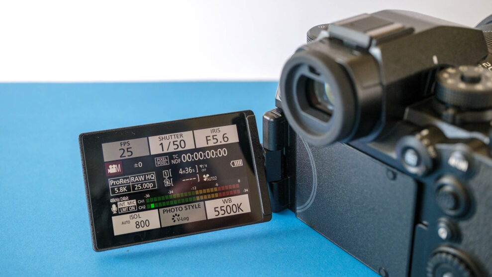 Panasonic Lumix S1RII 4