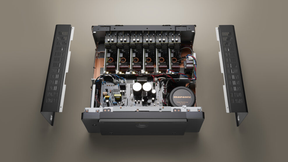 AV 20 og AMP 20: Marantz vil løfte hjemmekinoen til nye høyder 4 Marantz_AMP 20_StudioD_02