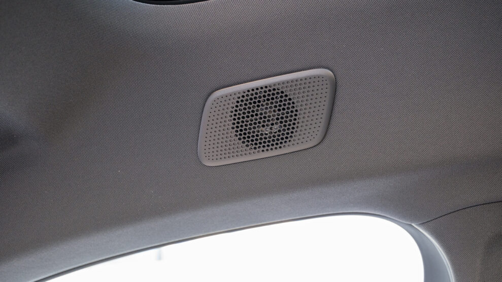 Bowers & Wilkins 3D Surround Sound for Polestar 3 9 Bowers & Wilkins 3D Surround Sound for Polestar 3 9