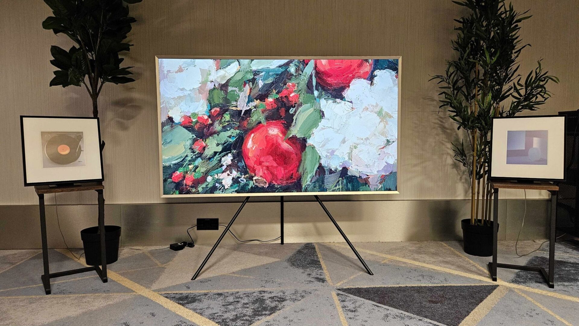 Samsung The Frame Pro (TQ65LS03FW) 3 Samsung The Frame Pro (TQ65LS03FW) 3