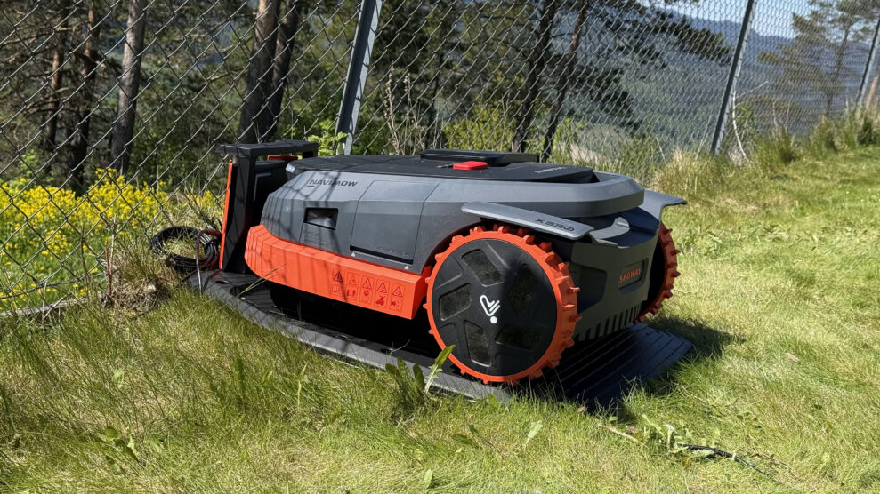 Segway Navimow X330E 1 Segway Navimow X330 GeirNordby
