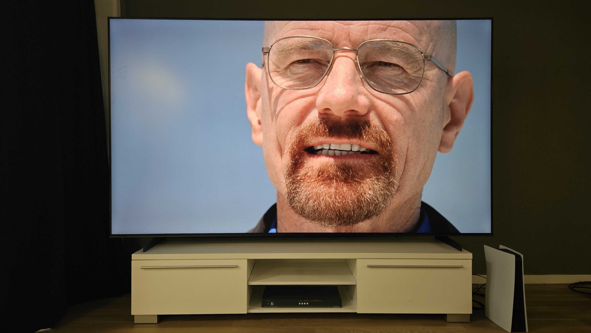 Thomson 100" QLED Pro (100QG7S14) 1