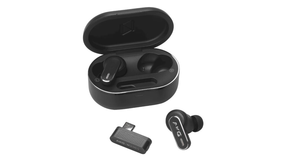 AKG N5 Hybrid 2 AKG N5 Hybrid with dongle
