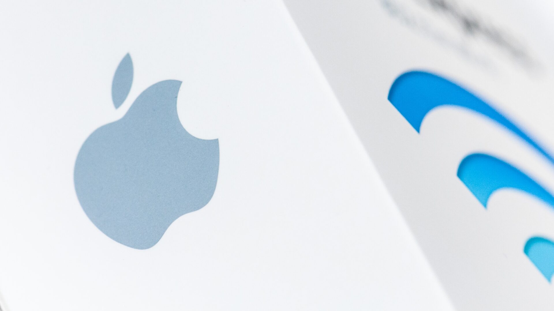 Apple åpner iPhone for konkurrenter til AirDrop