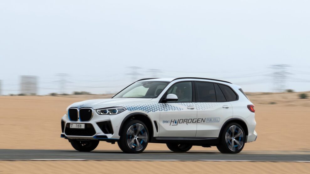 BMW satser på hydrogenbil – går mot strømmen 2 BMW Hydrogen