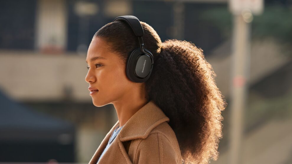 Bowers & Wilkins Px7 S3 6 B&W - Px7 S3 Anthracite Black - Campaign 5 - 16x9