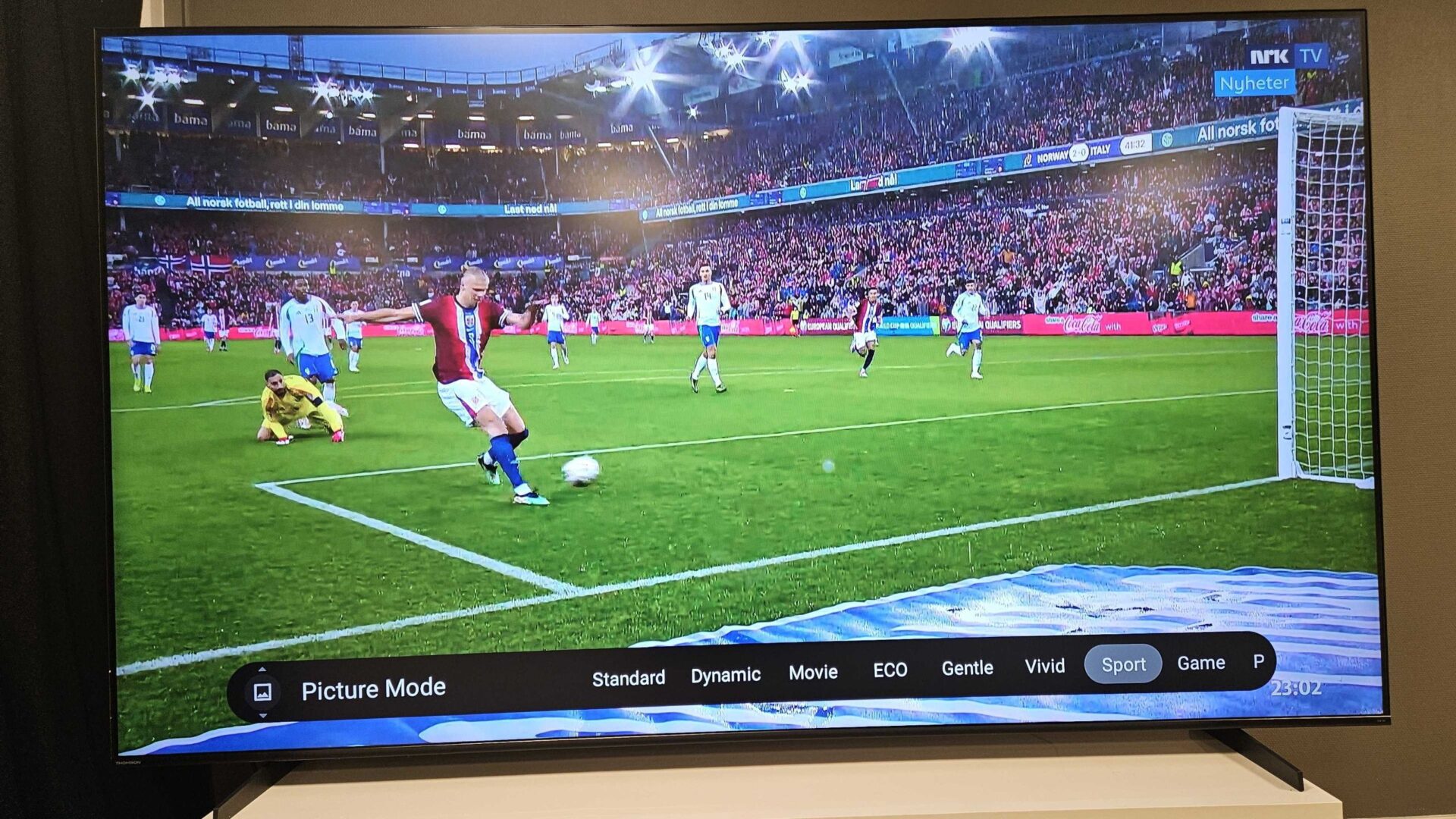 De beste TV-ene til fotball, sport og idrett - sommeren 2025 4 De beste TV-ene til fotball, sport og idrett - sommeren 2025 4